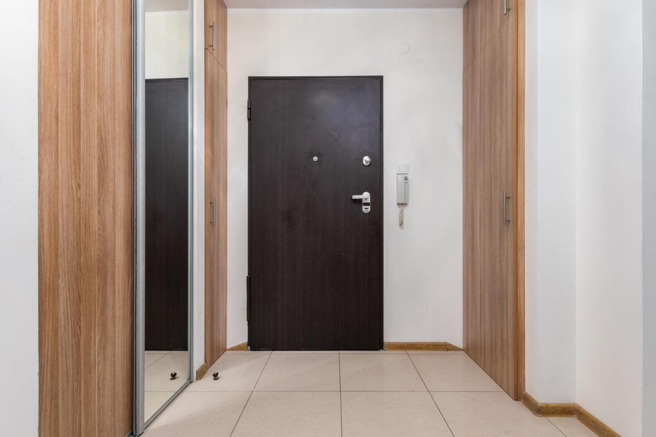 Al Krakowska 291A By Homeprime Варшава Экстерьер фото