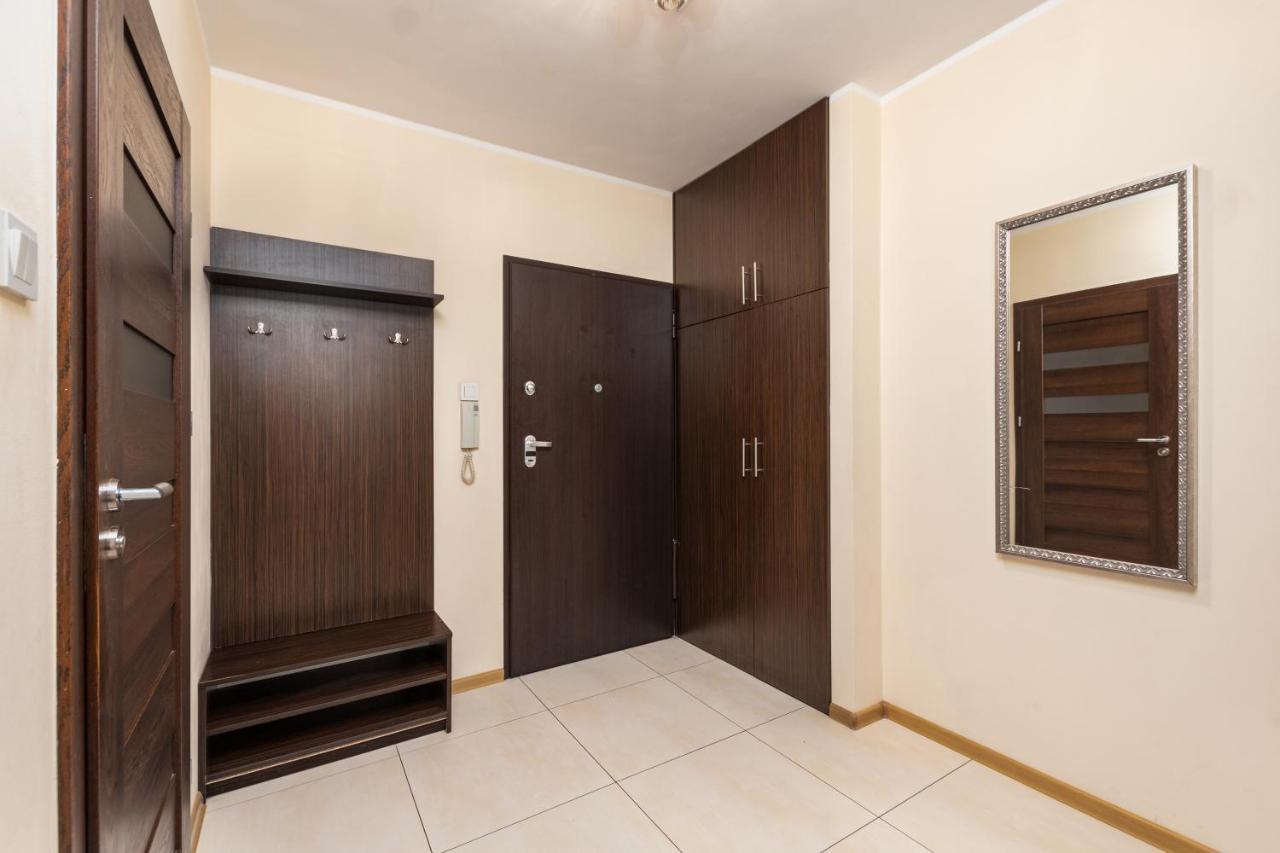 Al Krakowska 291A By Homeprime Варшава Экстерьер фото