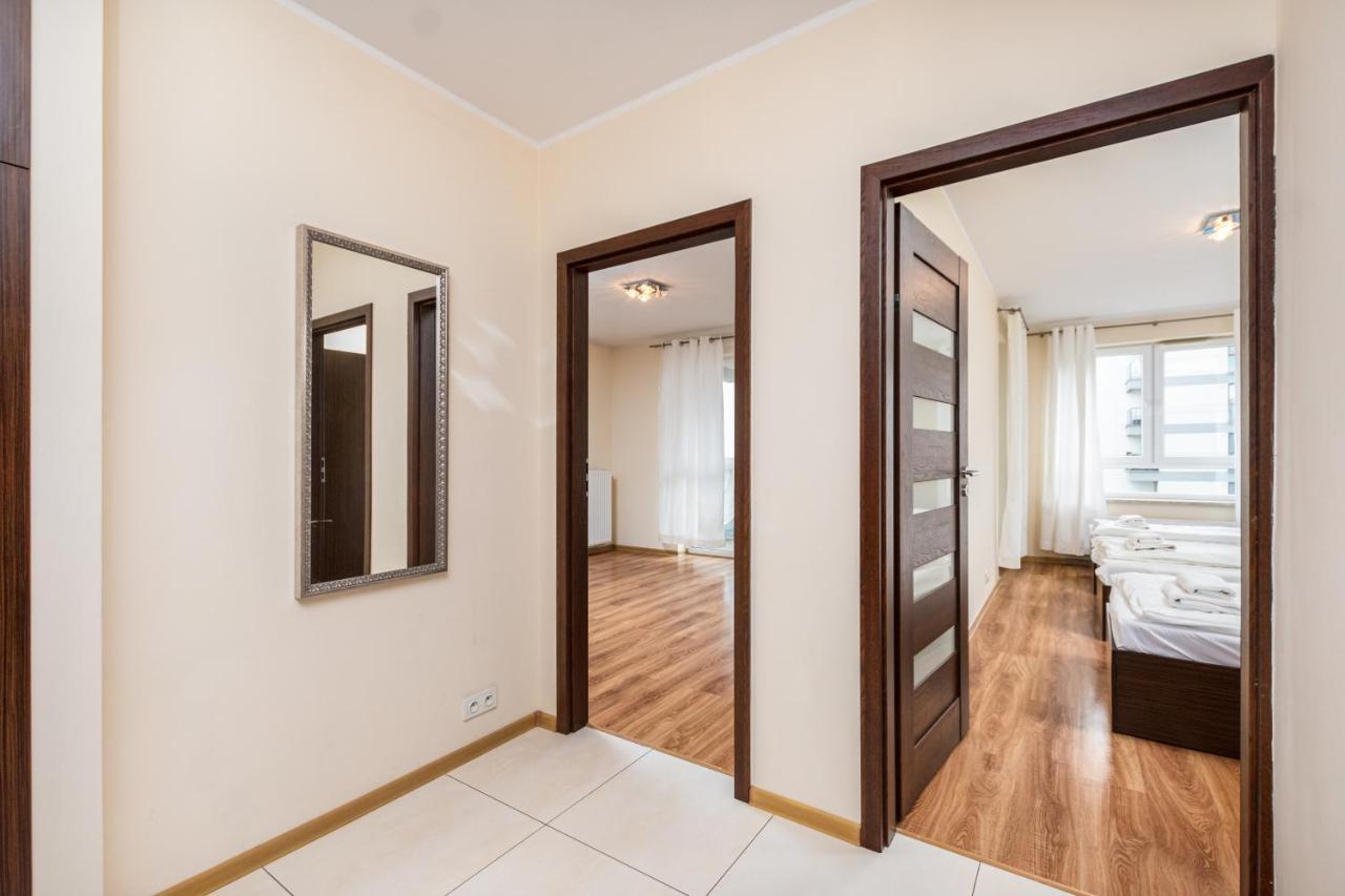 Al Krakowska 291A By Homeprime Варшава Экстерьер фото